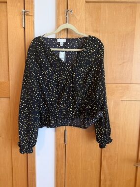 TopShop Black Blouse with Yellow Dot Pattern. Cropped NWT. Size US 12.